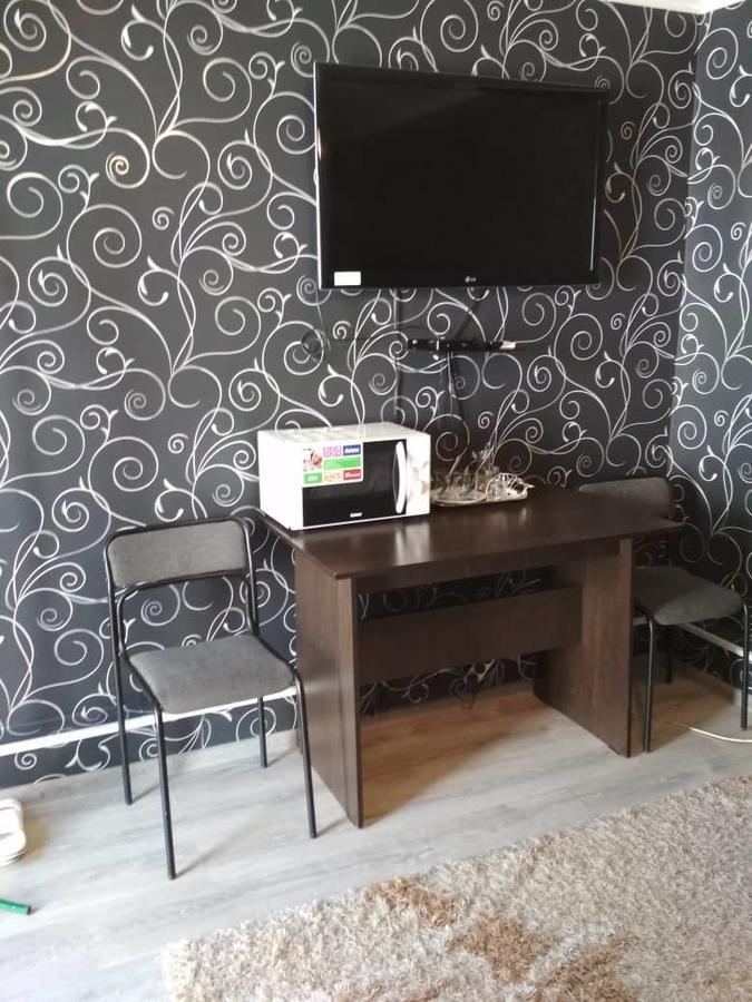 Holiday Hostel House Bishkek Exterior foto